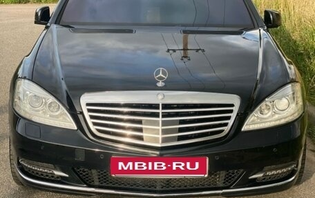 Mercedes-Benz S-Класс, 2011 год, 2 300 000 рублей, 10 фотография