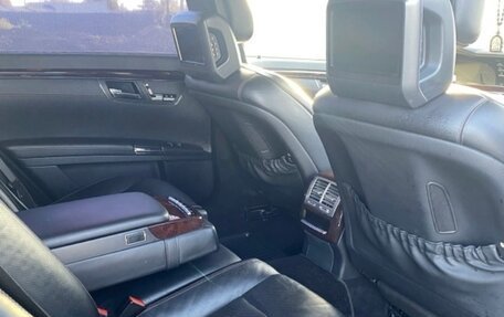 Mercedes-Benz S-Класс, 2011 год, 2 300 000 рублей, 23 фотография
