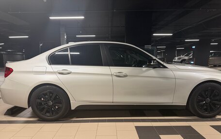 BMW 3 серия, 2015 год, 2 200 000 рублей, 13 фотография