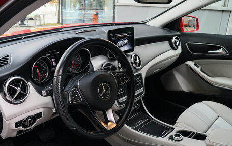 Mercedes-Benz GLA, 2018 год, 2 420 000 рублей, 12 фотография