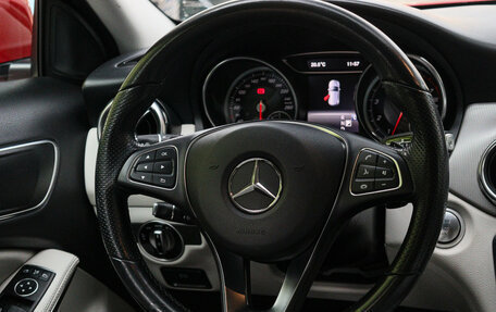 Mercedes-Benz GLA, 2018 год, 2 420 000 рублей, 11 фотография