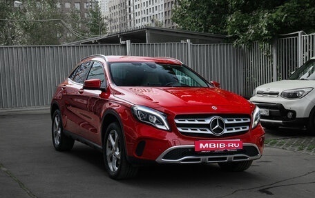 Mercedes-Benz GLA, 2018 год, 2 420 000 рублей, 3 фотография