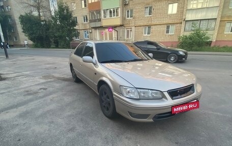 Toyota Camry, 2000 год, 415 000 рублей, 2 фотография