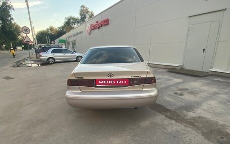 Toyota Camry, 2000 год, 415 000 рублей, 5 фотография