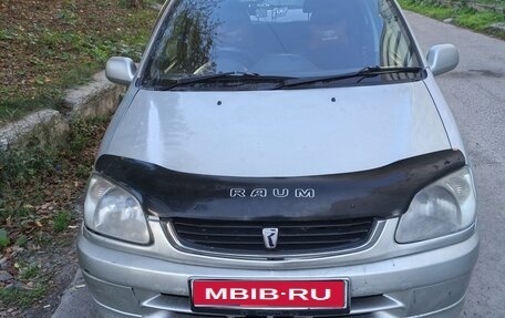 Toyota Raum I, 2000 год, 300 000 рублей, 1 фотография