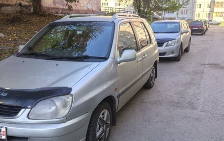 Toyota Raum I, 2000 год, 300 000 рублей, 6 фотография