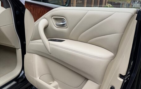 Infiniti QX80 I рестайлинг, 2015 год, 2 390 000 рублей, 34 фотография