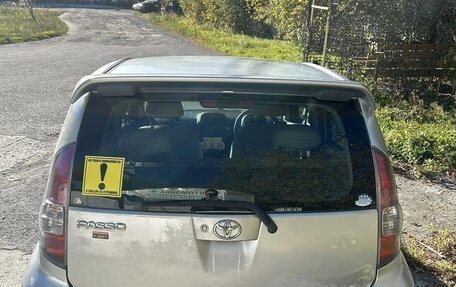 Toyota Passo III, 2004 год, 270 000 рублей, 2 фотография