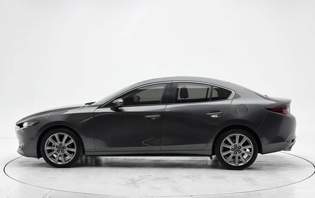 Mazda 3, 2023 год, 1 360 000 рублей, 4 фотография