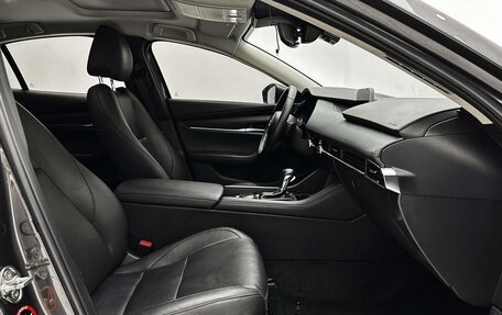 Mazda 3, 2023 год, 1 360 000 рублей, 19 фотография