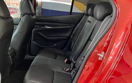 Mazda 3, 2023 год, 1 340 000 рублей, 17 фотография