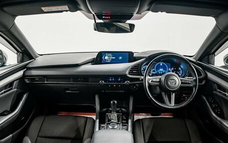 Mazda 3, 2022 год, 1 750 000 рублей, 9 фотография