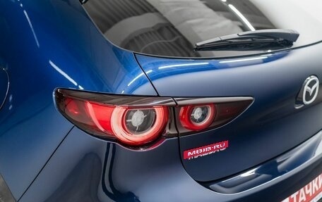 Mazda 3, 2022 год, 1 750 000 рублей, 21 фотография