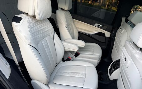 BMW X7, 2019 год, 7 990 000 рублей, 33 фотография