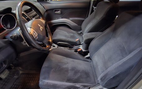 Mitsubishi Outlander III рестайлинг 3, 2008 год, 815 000 рублей, 18 фотография