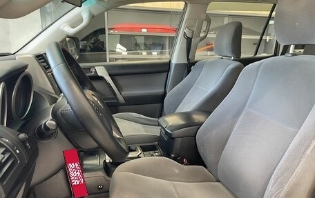 Toyota Land Cruiser Prado 150 рестайлинг 2, 2011 год, 2 480 000 рублей, 8 фотография