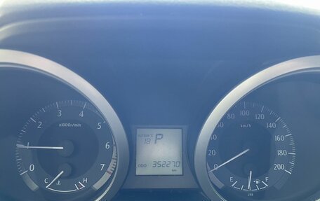 Toyota Land Cruiser Prado 150 рестайлинг 2, 2011 год, 2 480 000 рублей, 12 фотография