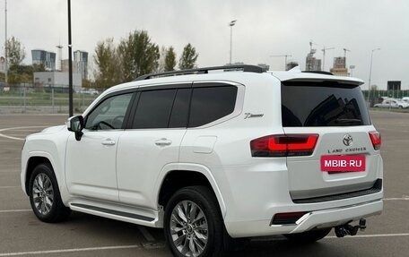 Toyota Land Cruiser, 2022 год, 8 200 000 рублей, 4 фотография