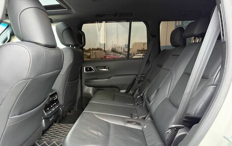 Toyota Land Cruiser, 2022 год, 8 200 000 рублей, 32 фотография