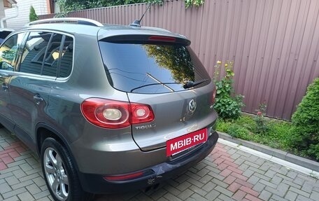 Volkswagen Tiguan I, 2009 год, 1 000 000 рублей, 2 фотография