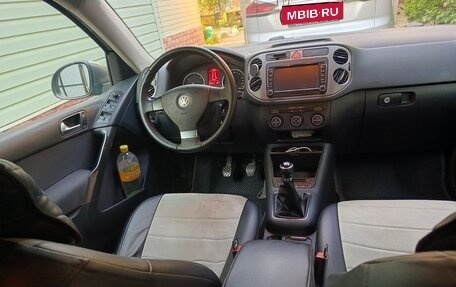 Volkswagen Tiguan I, 2009 год, 1 000 000 рублей, 7 фотография