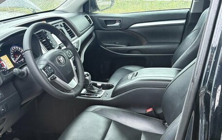 Toyota Highlander III, 2014 год, 2 890 000 рублей, 6 фотография
