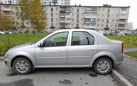 Renault Logan I, 2012 год, 700 000 рублей, 4 фотография