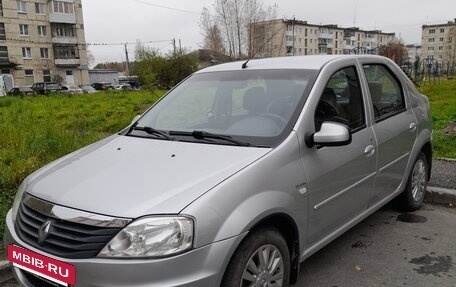 Renault Logan I, 2012 год, 700 000 рублей, 2 фотография
