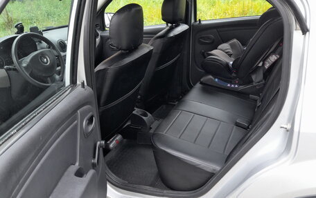 Renault Logan I, 2012 год, 700 000 рублей, 10 фотография