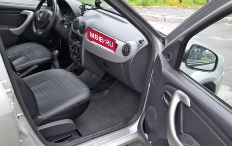 Renault Logan I, 2012 год, 700 000 рублей, 18 фотография