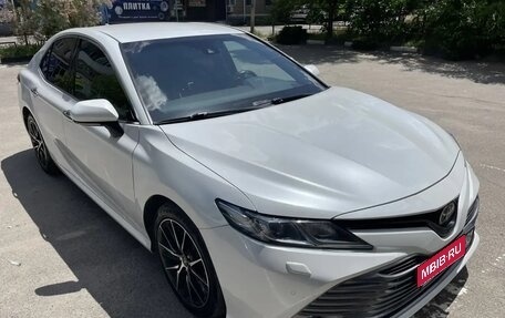 Toyota Camry, 2018 год, 2 220 000 рублей, 1 фотография