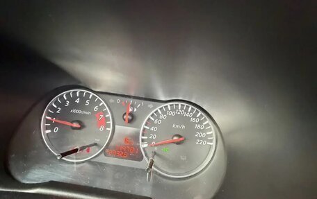 Nissan Note II рестайлинг, 2012 год, 750 000 рублей, 11 фотография