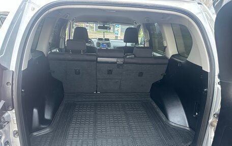 Toyota Land Cruiser Prado 150 рестайлинг 2, 2016 год, 3 999 999 рублей, 14 фотография