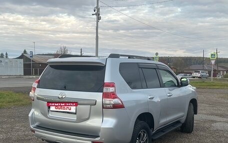 Toyota Land Cruiser Prado 150 рестайлинг 2, 2016 год, 3 999 999 рублей, 5 фотография