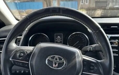 Toyota Camry, 2018 год, 2 220 000 рублей, 8 фотография