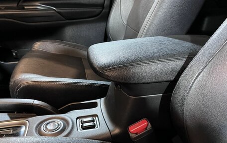 Mitsubishi Outlander III рестайлинг 3, 2016 год, 1 550 000 рублей, 28 фотография