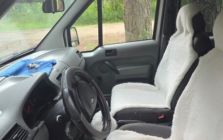 Ford Tourneo Connect I, 2005 год, 380 000 рублей, 10 фотография