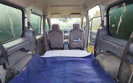Ford Tourneo Connect I, 2005 год, 380 000 рублей, 15 фотография