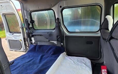 Ford Tourneo Connect I, 2005 год, 380 000 рублей, 19 фотография