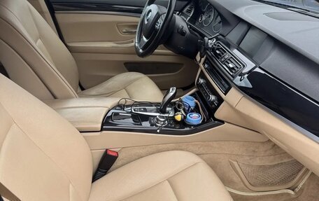 BMW 5 серия, 2012 год, 2 000 000 рублей, 11 фотография