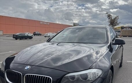 BMW 5 серия, 2012 год, 2 000 000 рублей, 2 фотография
