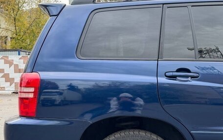 Toyota Highlander III, 2001 год, 630 000 рублей, 12 фотография