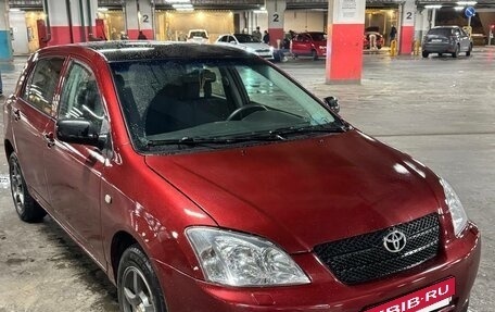 Toyota Corolla, 2003 год, 730 000 рублей, 4 фотография