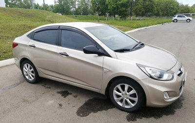 Hyundai Solaris II рестайлинг, 2011 год, 620 000 рублей, 1 фотография