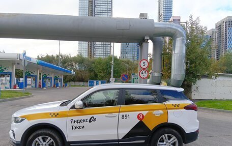 Geely Atlas, 2025 год, 1 900 000 рублей, 4 фотография