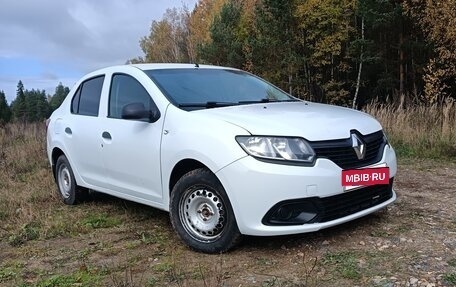 Renault Logan II, 2015 год, 390 000 рублей, 2 фотография