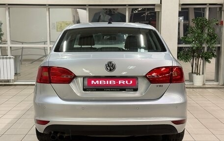 Volkswagen Jetta VI, 2013 год, 1 390 000 рублей, 4 фотография