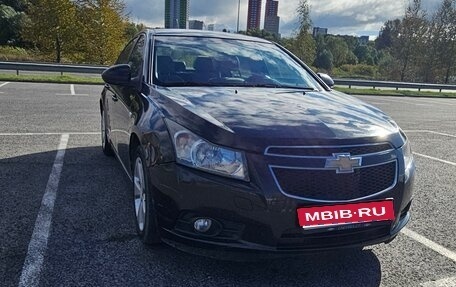 Chevrolet Cruze II, 2010 год, 650 000 рублей, 1 фотография
