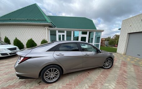 Hyundai Elantra, 2023 год, 1 950 000 рублей, 7 фотография