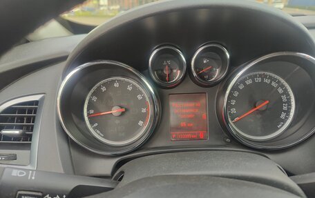 Opel Astra J, 2013 год, 880 000 рублей, 13 фотография
